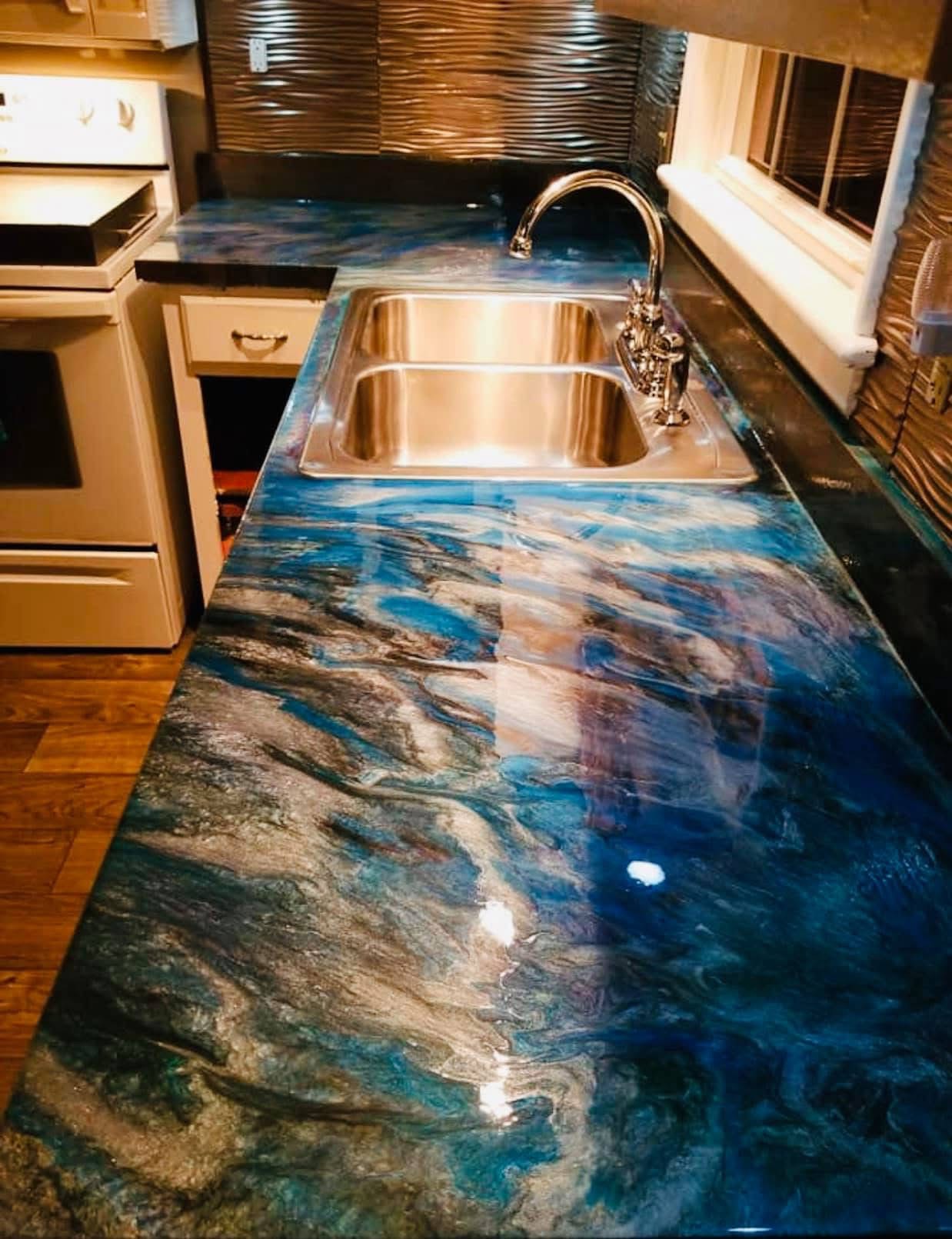 Beautiful epoxy kitchen countertop